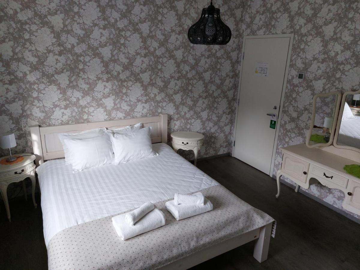 Tamme Teemaja Hotell Izak Rom bilde